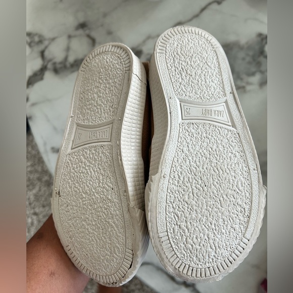 Zara Disney shoes - Picture 10 of 11